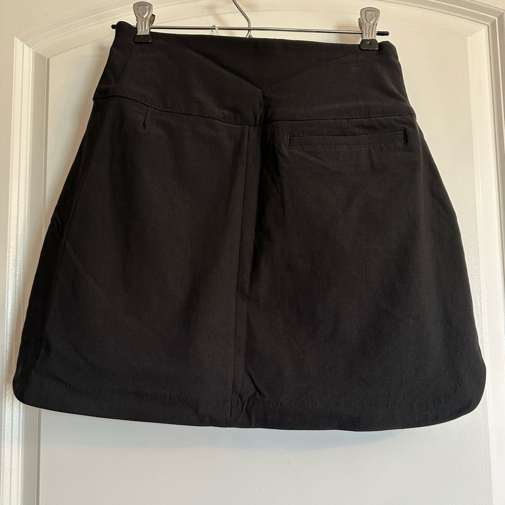 Lady Hagen Women’s Skort ~ Black - Picture 2 of 6